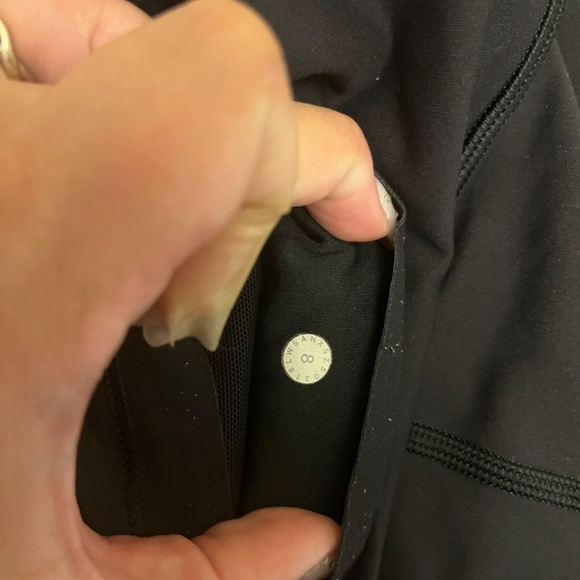 Lululemon black leggings - Picture 2 of 3